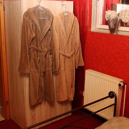 Appartamento Wohnen In Einer Privatstrasse Marl Esterno foto